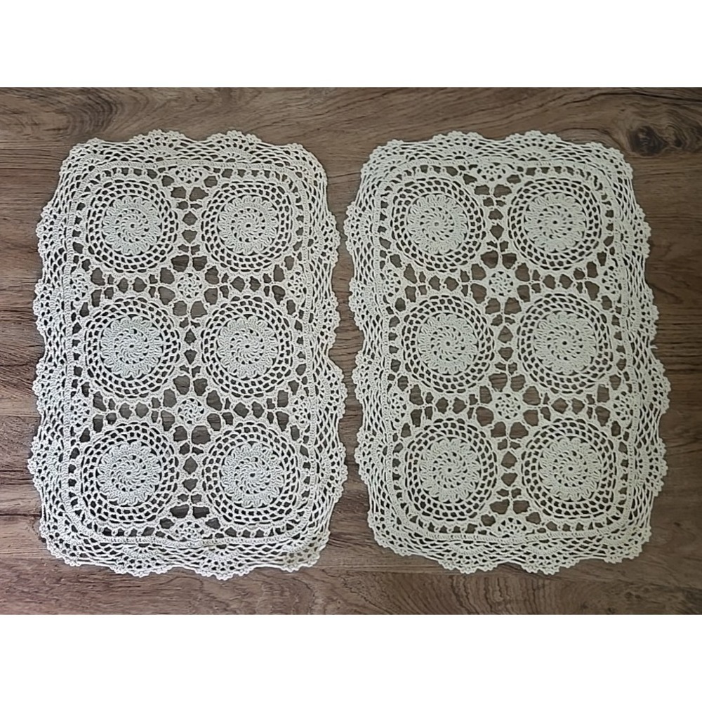 2 Vintage Handmade Crochet Lace Doilies Cream Table Accent Decorative Home Decor